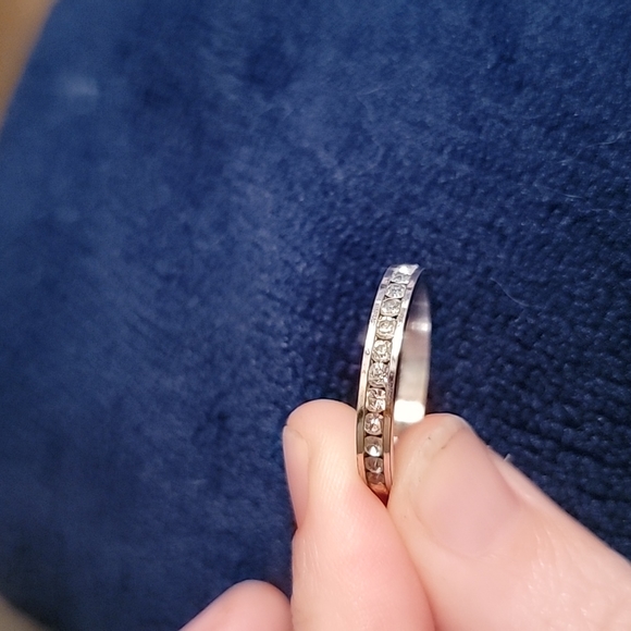 Cubic zirconia band - Picture 4 of 6